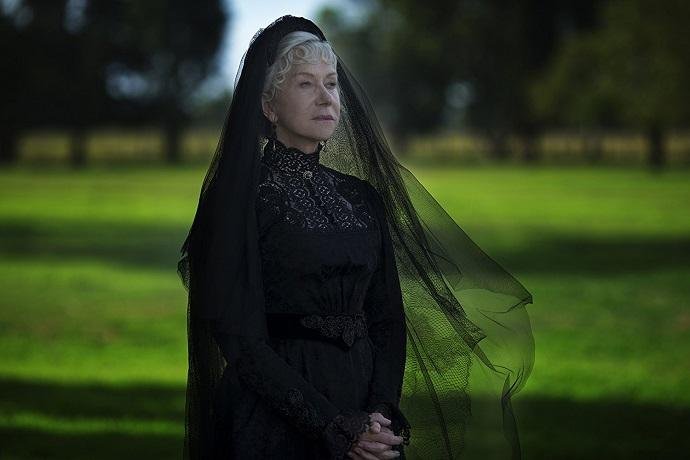 Helen Mirren vive herdeira de uma f&aacute;brica de armas no longa