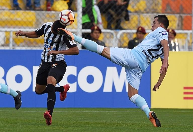 Santos perdeu por 2 a 0 no Peru