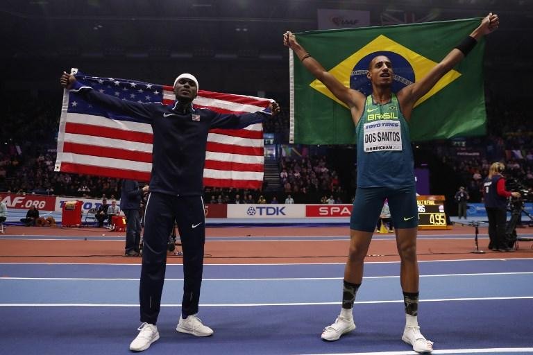 Atleta da Sogipa, Almir dos Santos conquistou a prata no Mundial Indoor