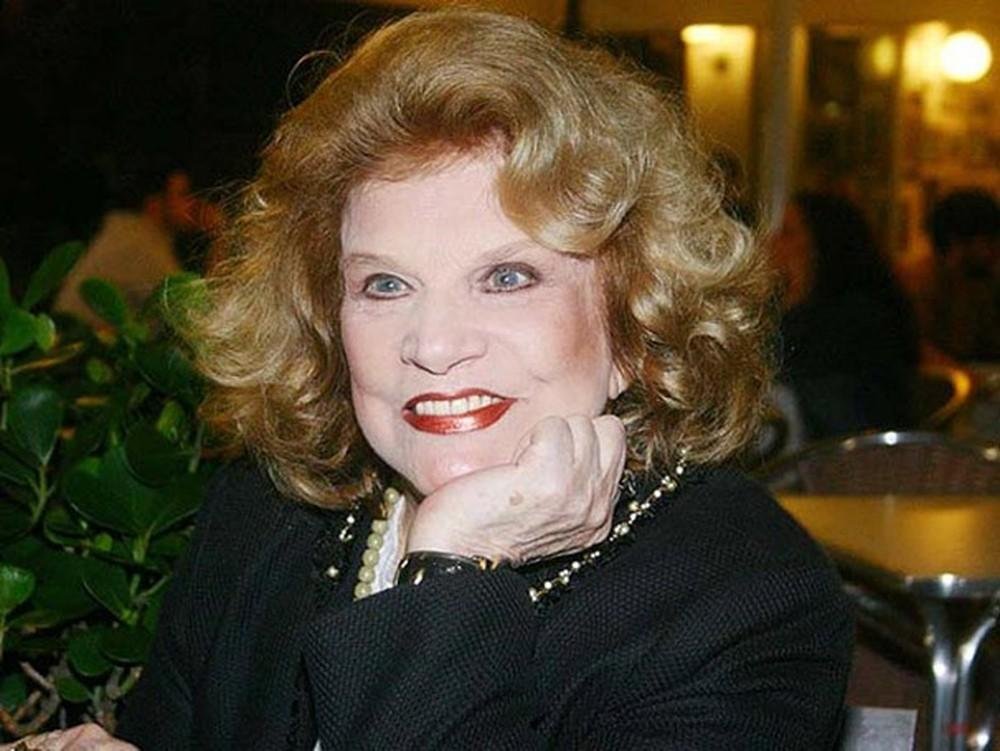 T&ocirc;nia Carrero morre aos 95 anos	