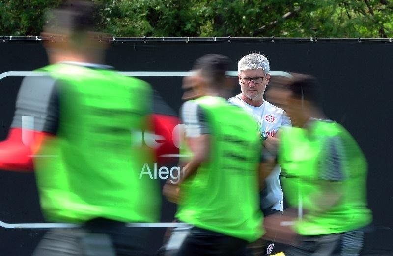 Inter j&aacute; projeta Gre-Nal nos bastidores 