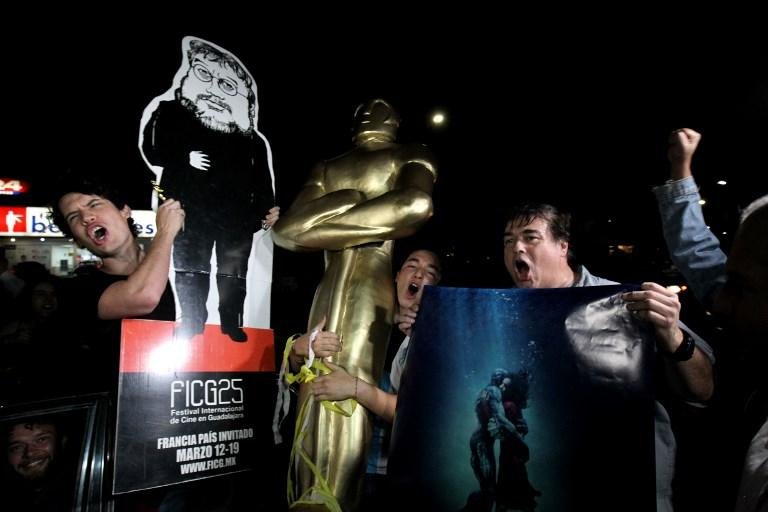 Diretor teve que deixar a cidade ap&oacute;s seu pai ter sido sequestrado	