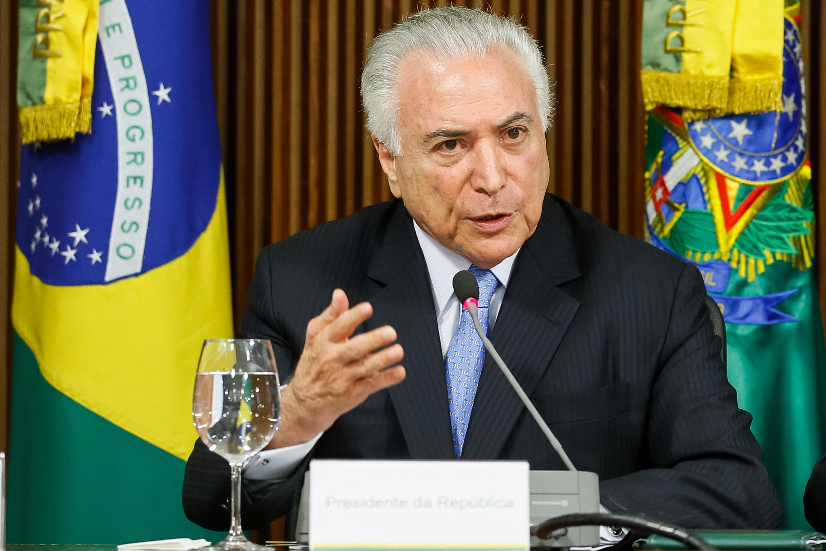 Temer e presidente do Paraguai conversam por telefone sobre acordo Mercosul-UE