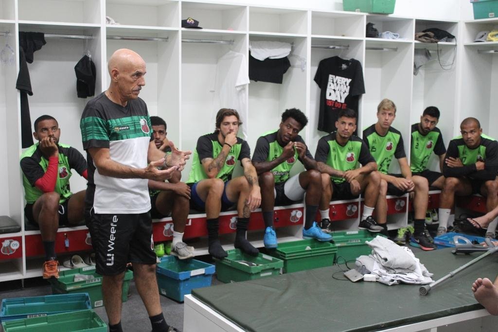 Ernesto Guedes tem a miss&atilde;o de tirar o S&atilde;o Paulo da lanterna do Gauch&atilde;o