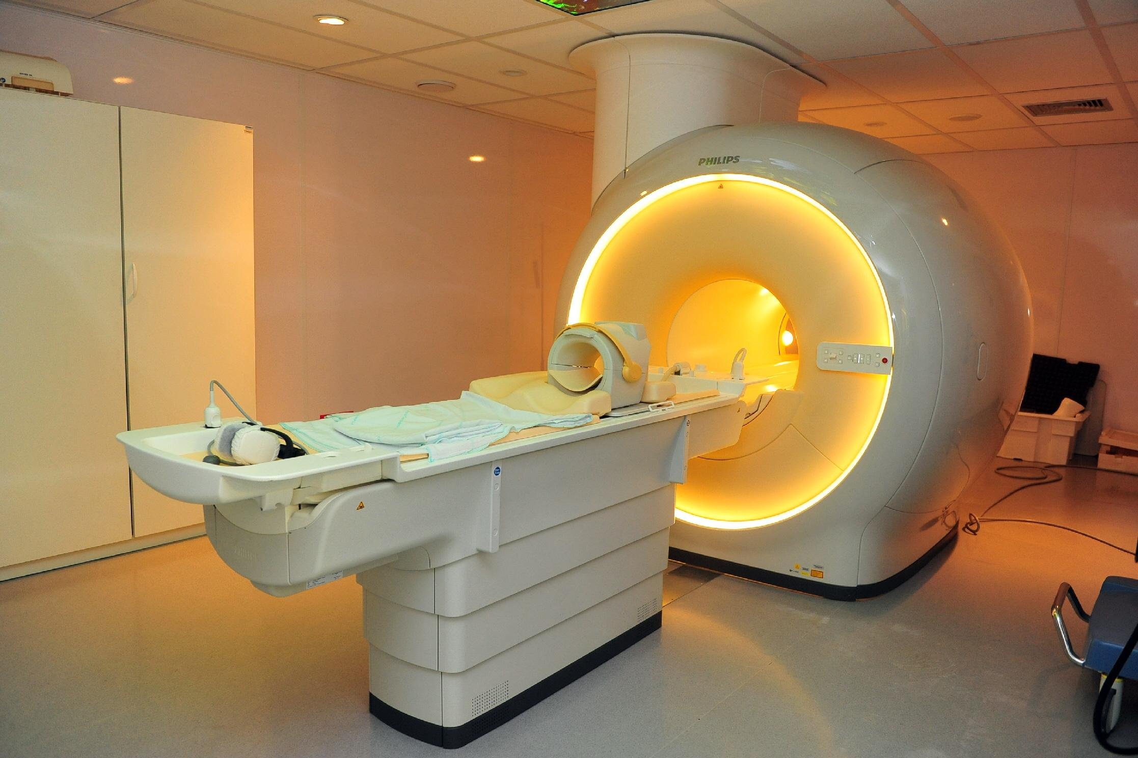 Pesquisadores aplicaram nos pacientes uma t&eacute;cnica particular de Imagem por Resson&acirc;ncia Magn&eacute;tica (IRM) para medir o movimento da &aacute;gua na subst&acirc;ncia branca do c&eacute;rebro