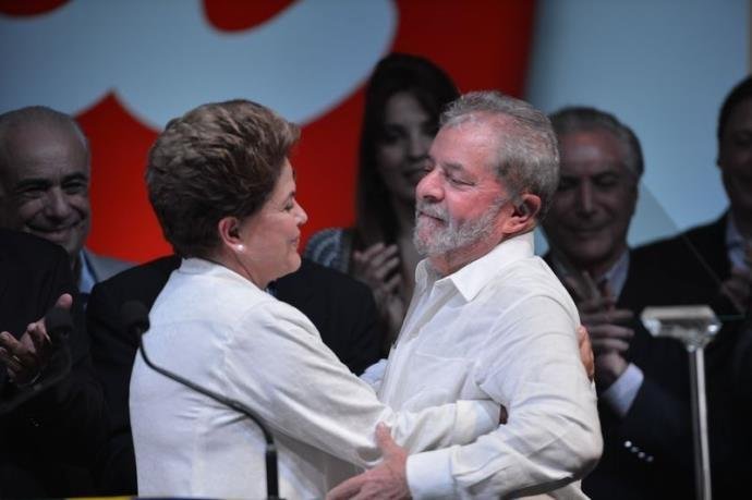 Ambos teriam recebido R$ 1,48 bilh&atilde;o em esquemas na Petrobras