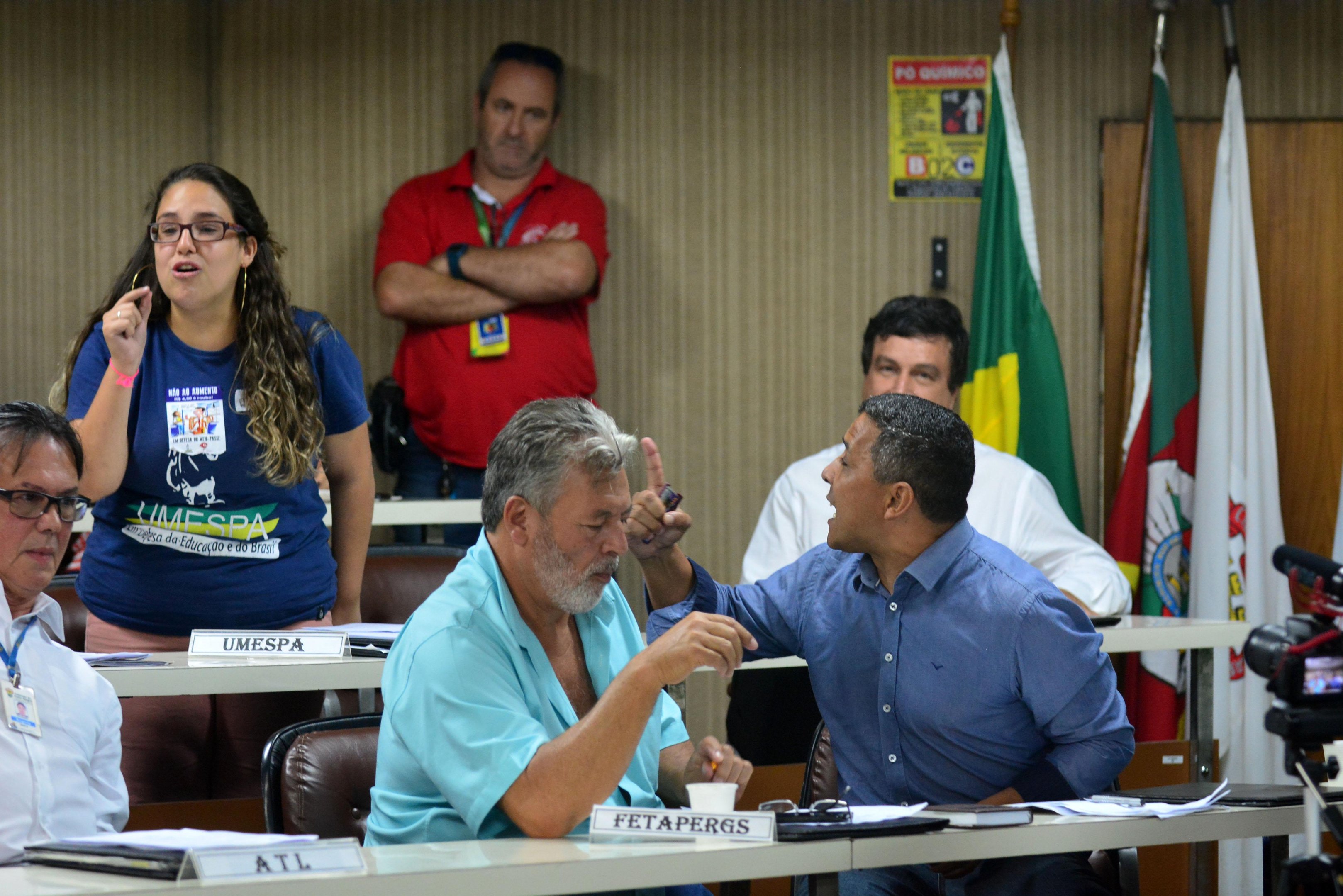 Comtu definiu aumento da passagem em reuni&atilde;o tensa e de muita discuss&atilde;o