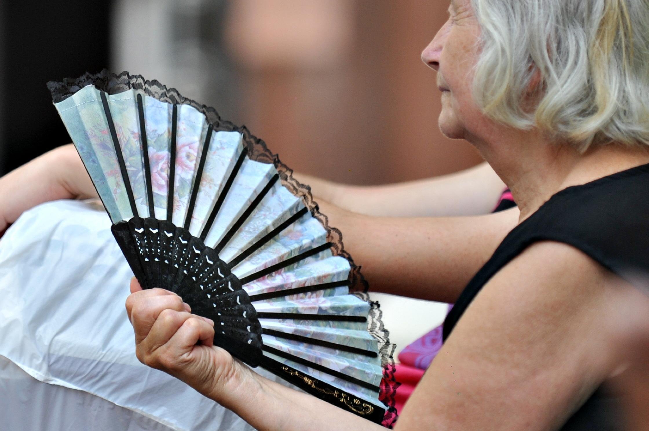 Porto Alegre ter&aacute; m&aacute;ximas perto dos 40&deg;C ao longo do fim de semana