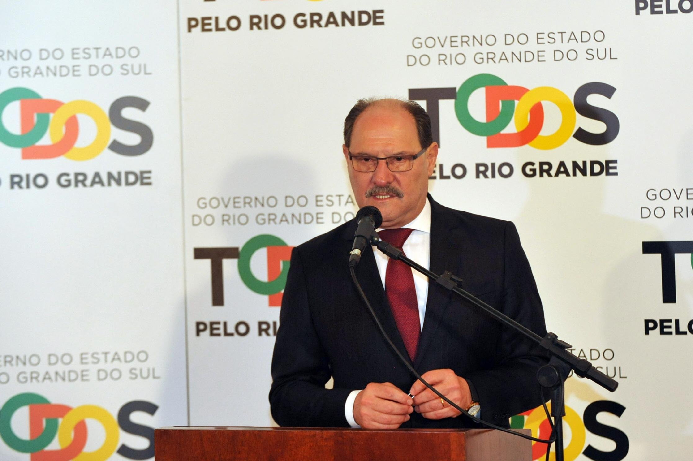 Governo do Estado deve quitar os sal&aacute;rios nesta ter&ccedil;a-feira