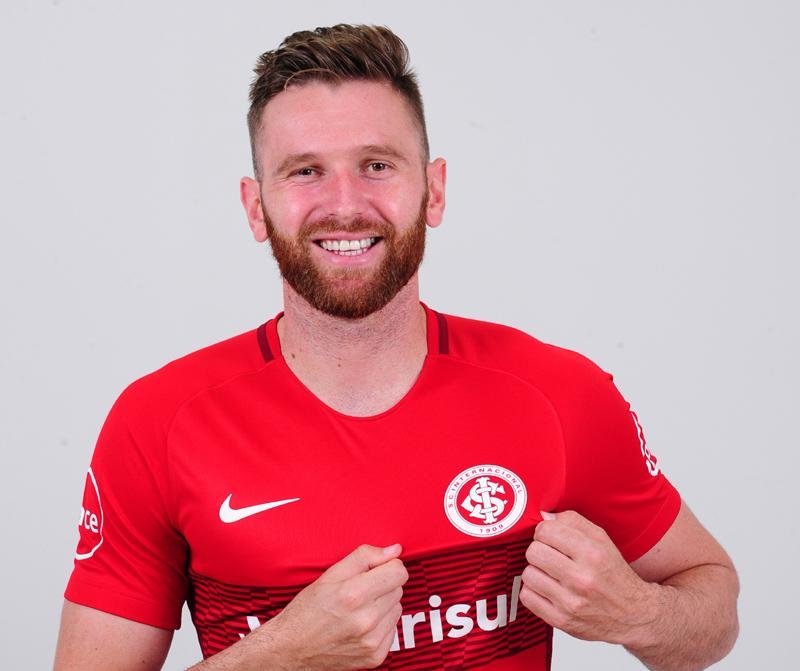 Fabiano assinou contrato at&eacute; o final do ano
