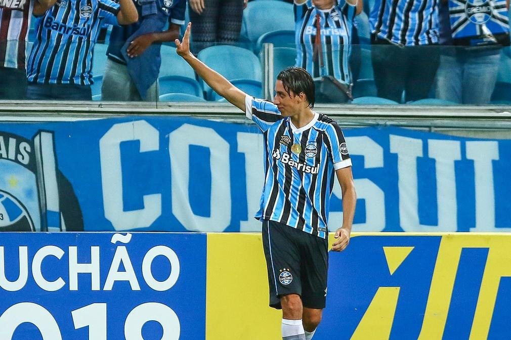 Zagueiro destacou confian&ccedil;a no grupo para superar Inter nos gre-nais das quartas de final