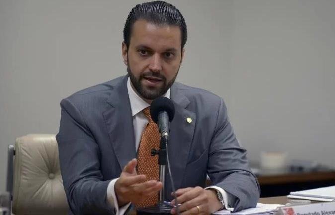 Cidades libera R$ 81 milh&otilde;es para obras de casas financiadas pelo "Cr&eacute;dito Solid&aacute;rio"