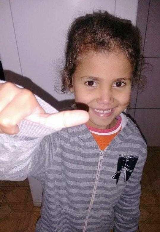 Nayara Soares Gomes, 7 anos, est&aacute; desaparecida h&aacute; uma semana