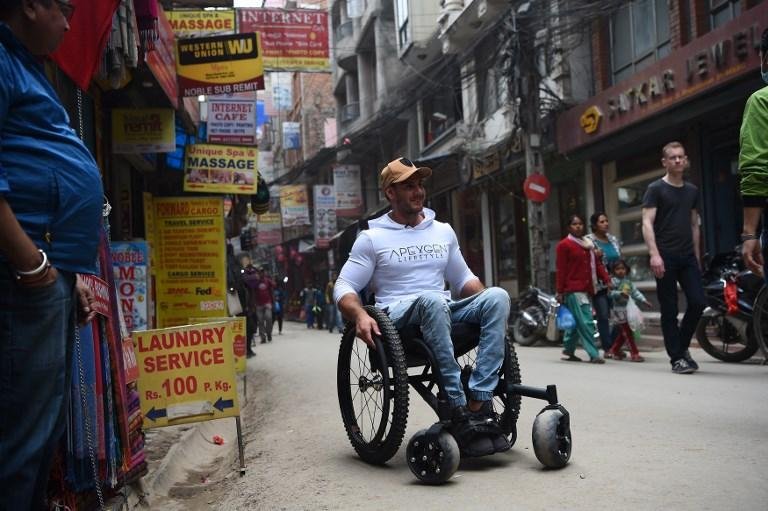 Scott Doolan tentar&aacute; conquistar o Everest