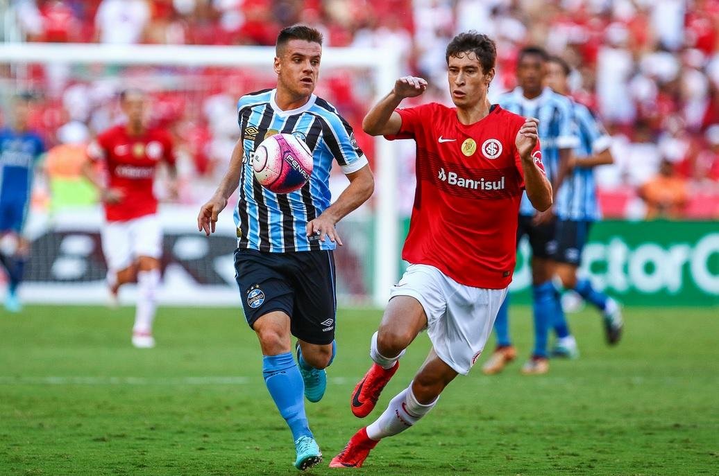 Gr&ecirc;mio e Inter iniciam decis&atilde;o por vaga nas semifinais do Gauch&atilde;o 