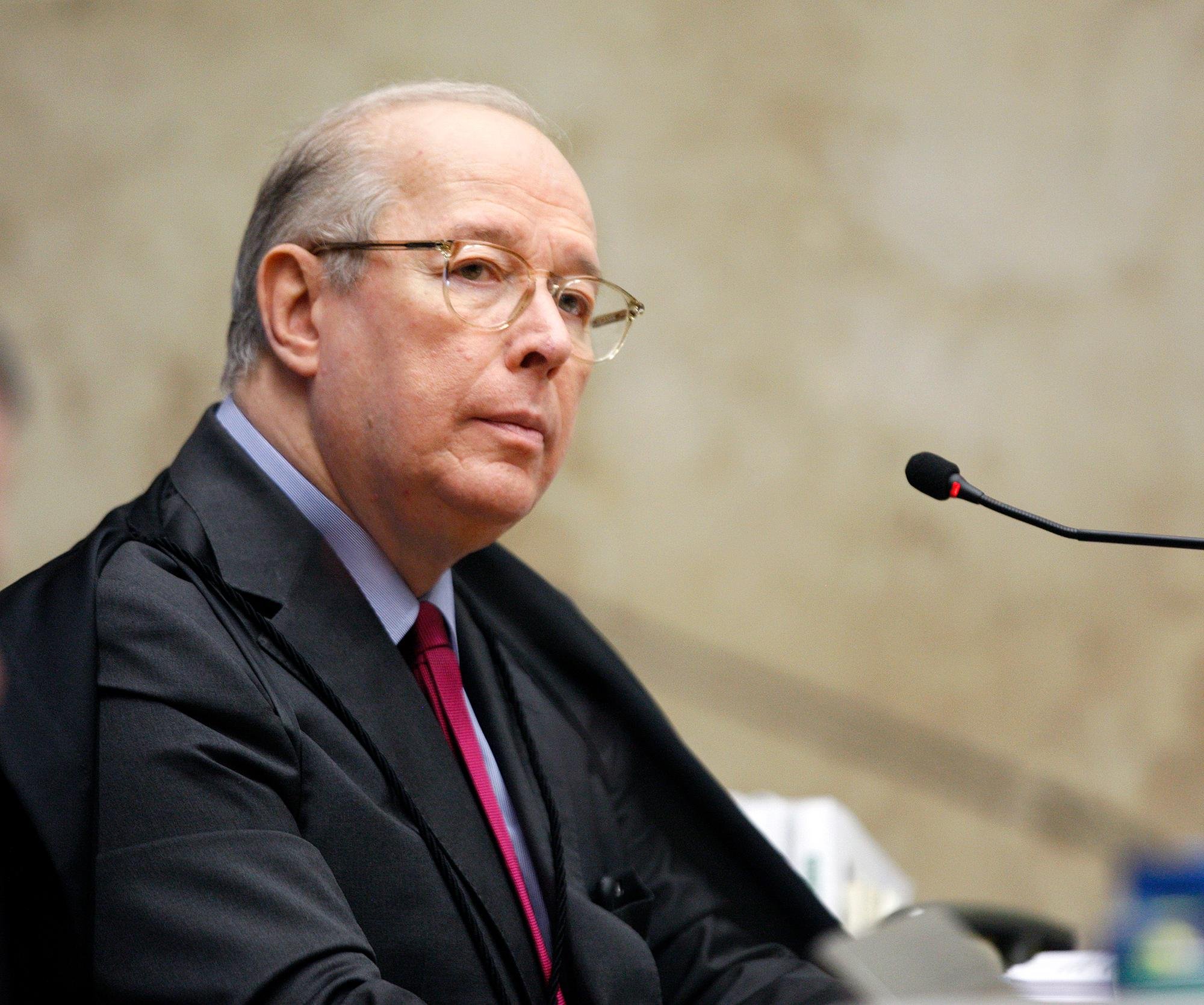 Decano do STF confirmou que existe a chance de uma quest&atilde;o de ordem ser chamada no plen&aacute;rio