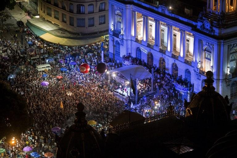 Ato no centro do Rio lembrou Marielle Franco