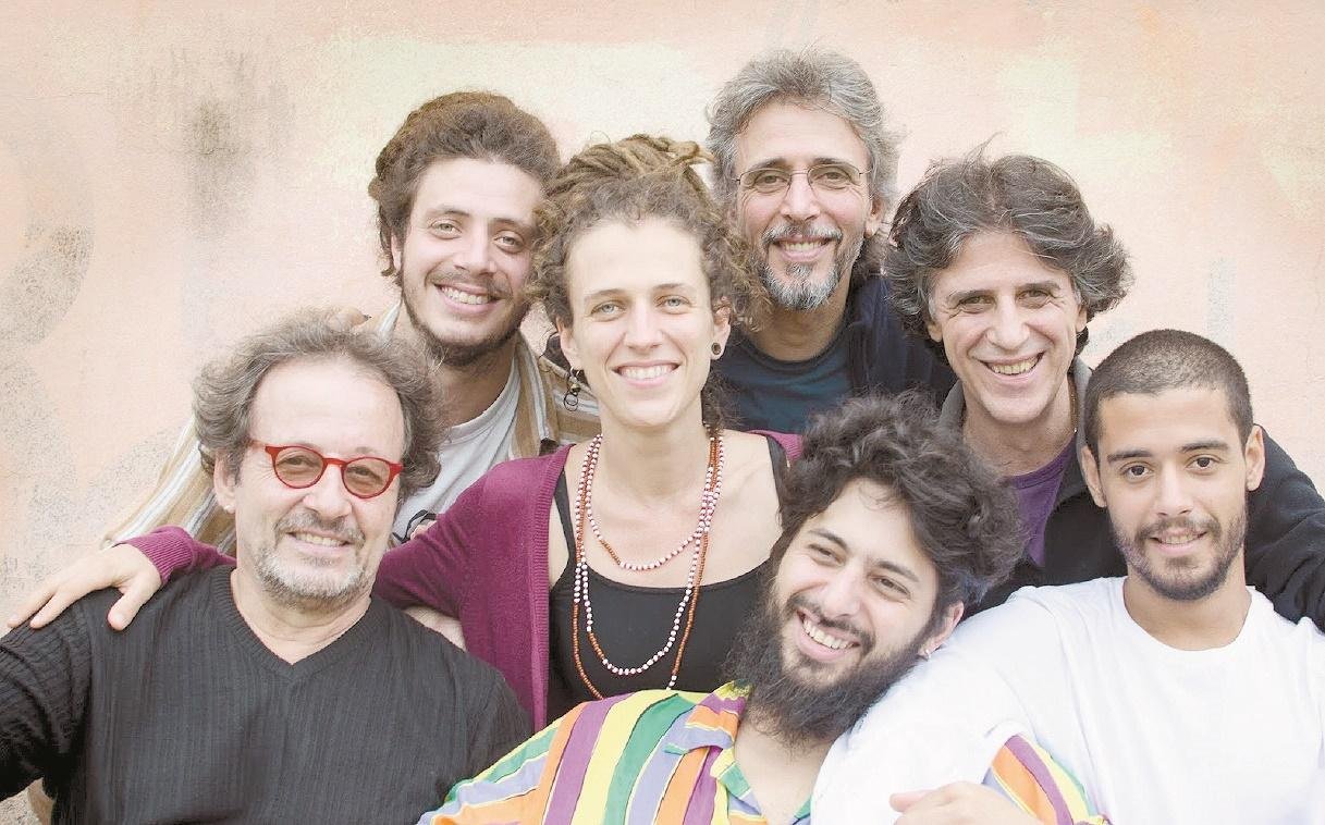 Depois de Pelotas, a Fam&iacute;lia Ramil vai se apresentar junta no Theatro S&atilde;o Pedro, de quinta a domingo