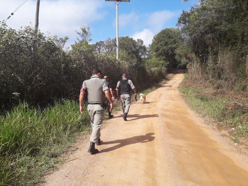 Um dos assaltantes se escondeu em um matagal &agrave;s margens da ERS 040
