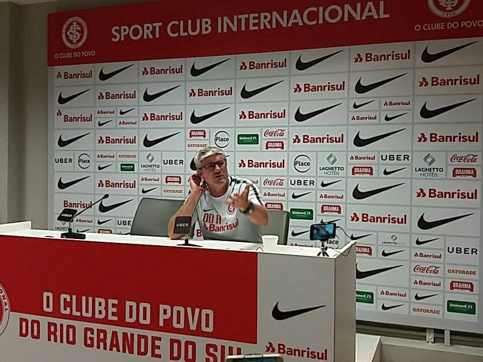 Odair espera por um cl&aacute;ssico com muita disputa e muita transpira&ccedil;&atilde;o
