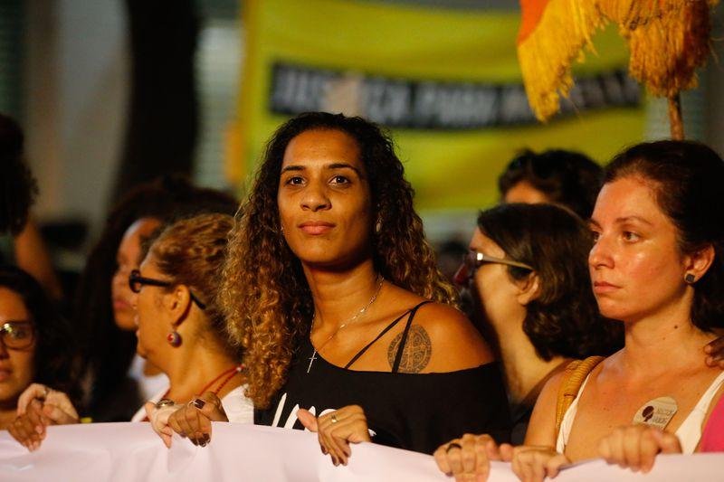 Companheira e irm&atilde; de Marielle participam de sess&atilde;o solene na C&acirc;mara