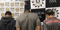 Suspeitos foram presos na Vila Maria da Conceição, zona Leste de Porto Alegre