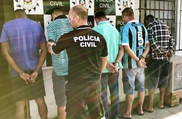 A&ccedil;&atilde;o contra quadrilha que expulsava moradores termina com seis presos em Porto Alegre