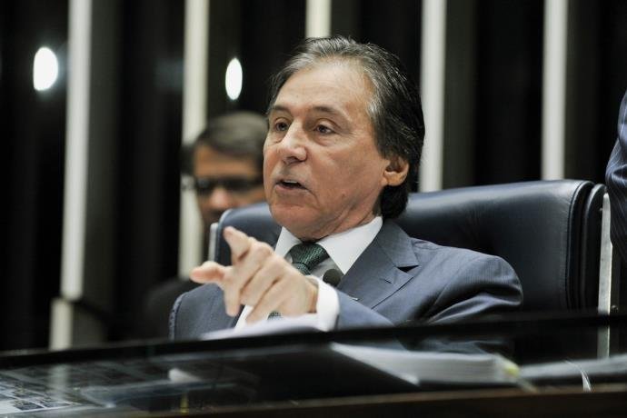 Ministro garantiu debate da proposta, desde que incorporada &agrave; quest&otilde;es de seguran&ccedil;a e recursos h&iacute;drico