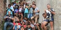 Projeto Luvas da Esperança atende a grupo de 60 crianças em situação de vulnerabilidade em Porto Alegre