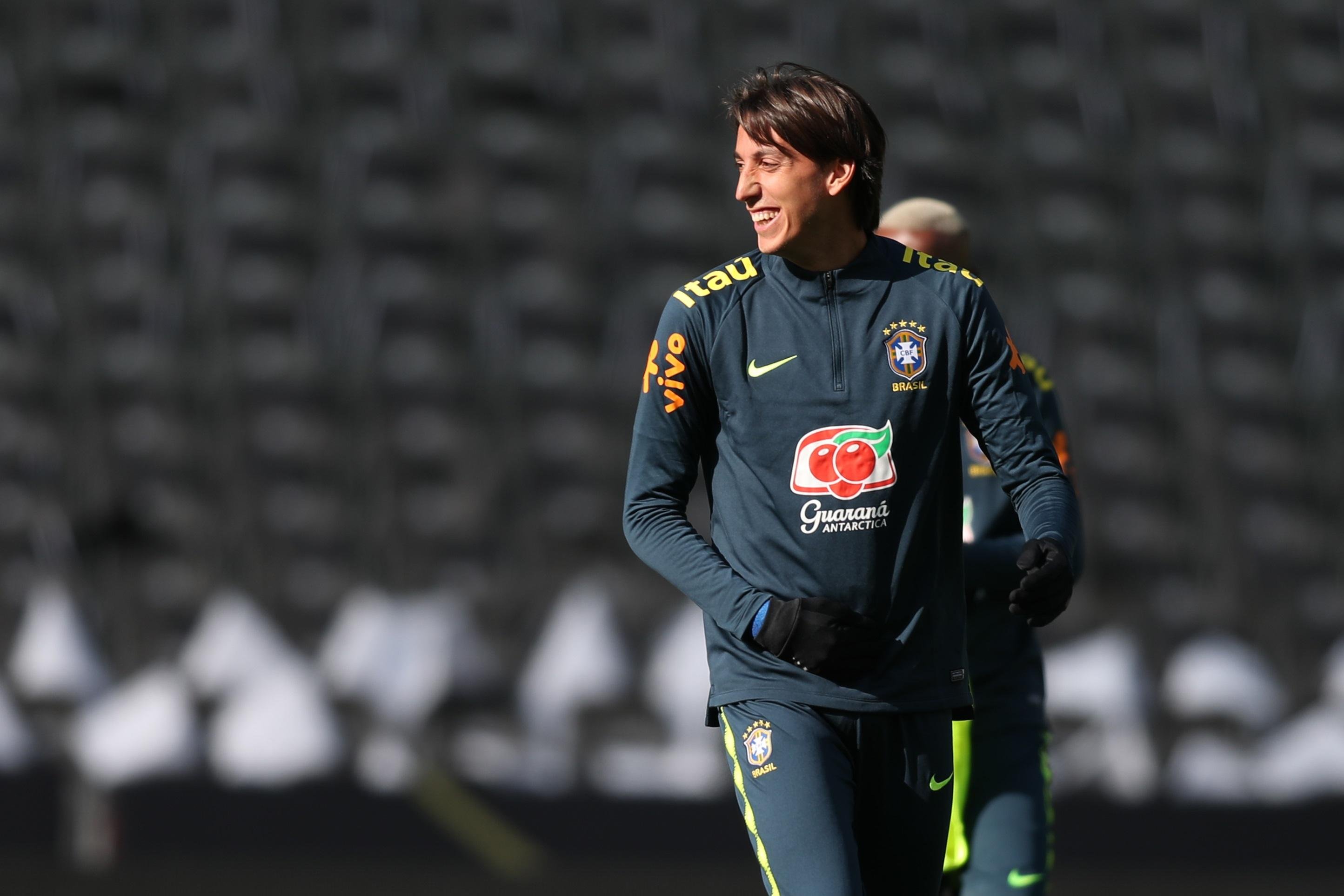Quarto zagueiro a ser convocado deve ter disputa entre Geromel, Rodrigo Caio e Jemerson