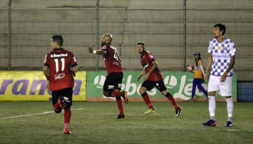 Brasil e S&atilde;o Jos&eacute; decidem hoje primeiro finalista do Gauch&atilde;o 