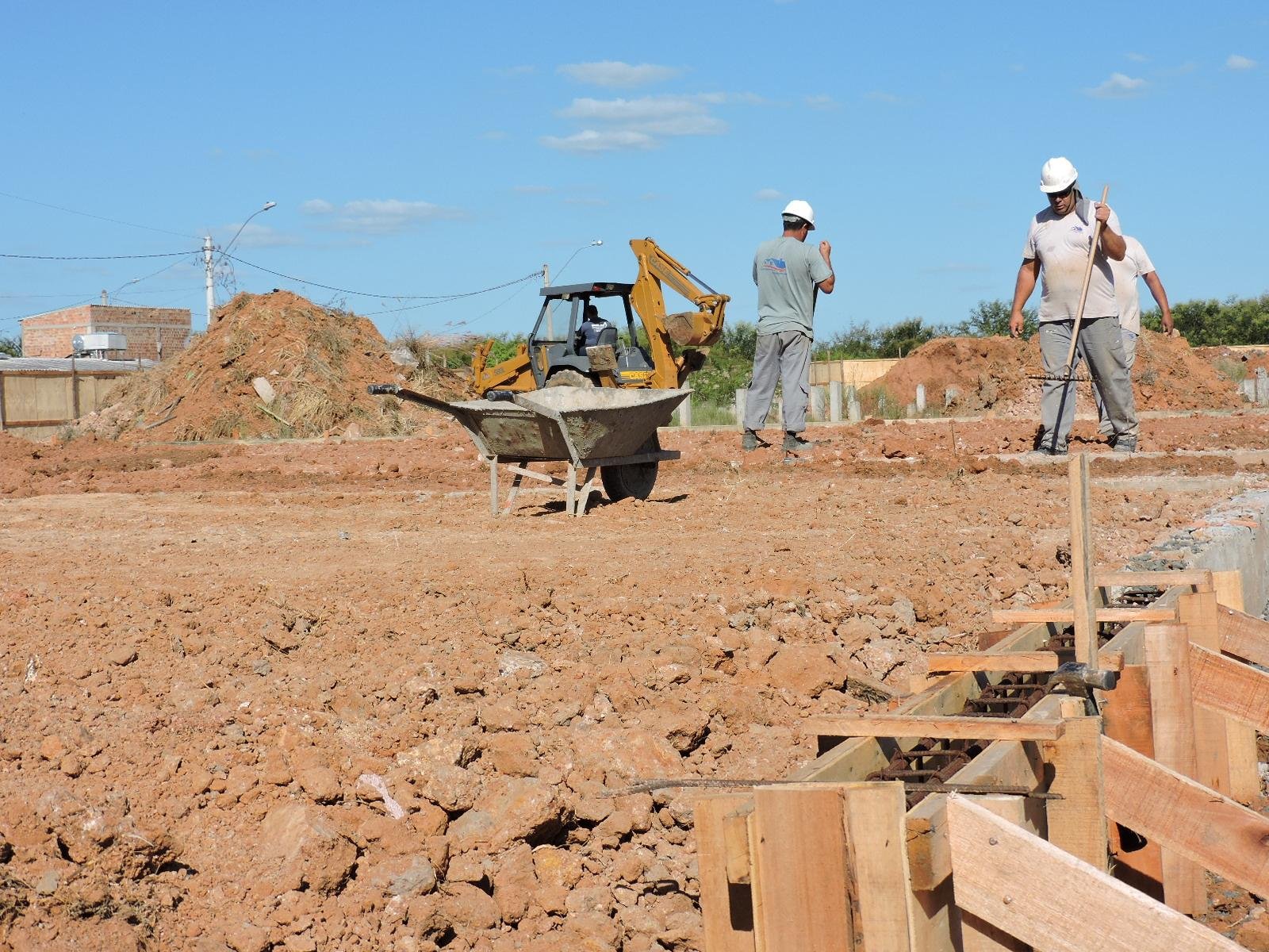 O prazo de execu&ccedil;&atilde;o das obras &eacute; de 12 meses