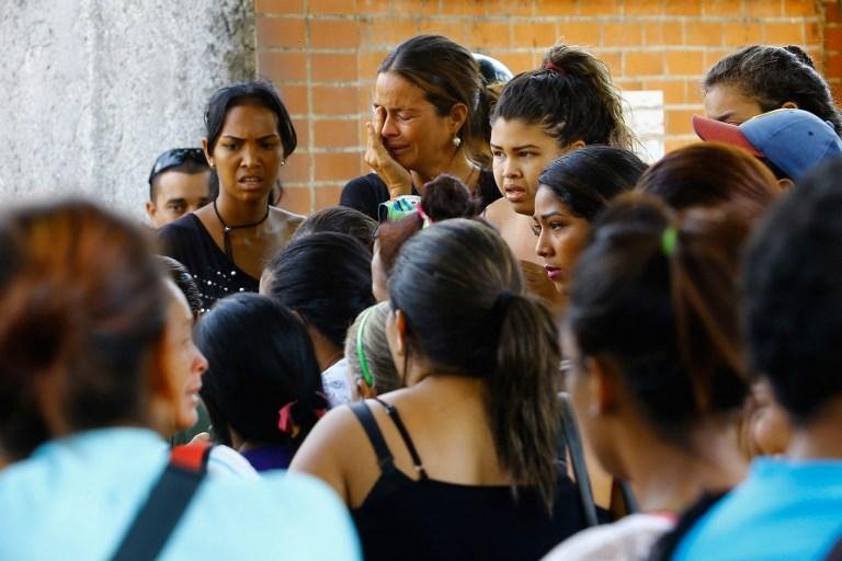 Inc&ecirc;ndio ap&oacute;s rebeli&atilde;o deixa 68 mortos em pris&atilde;o da Venezuela