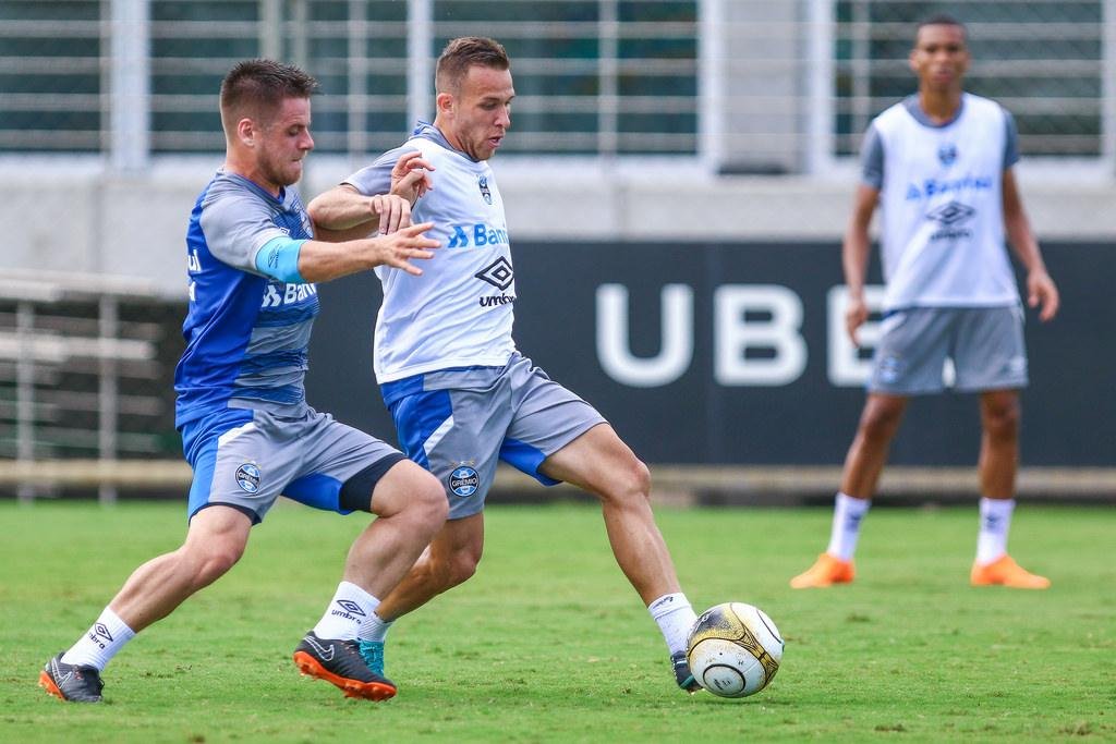 Ramiro e Arthur tem presen&ccedil;a garantida no Gr&ecirc;mio para o primeiro jogo da final