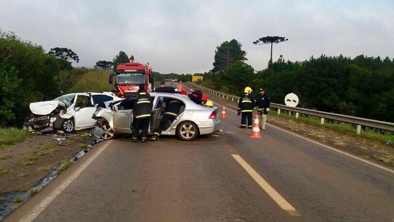 Uma pessoa morreu e cinco ficaram feridas na BR 285