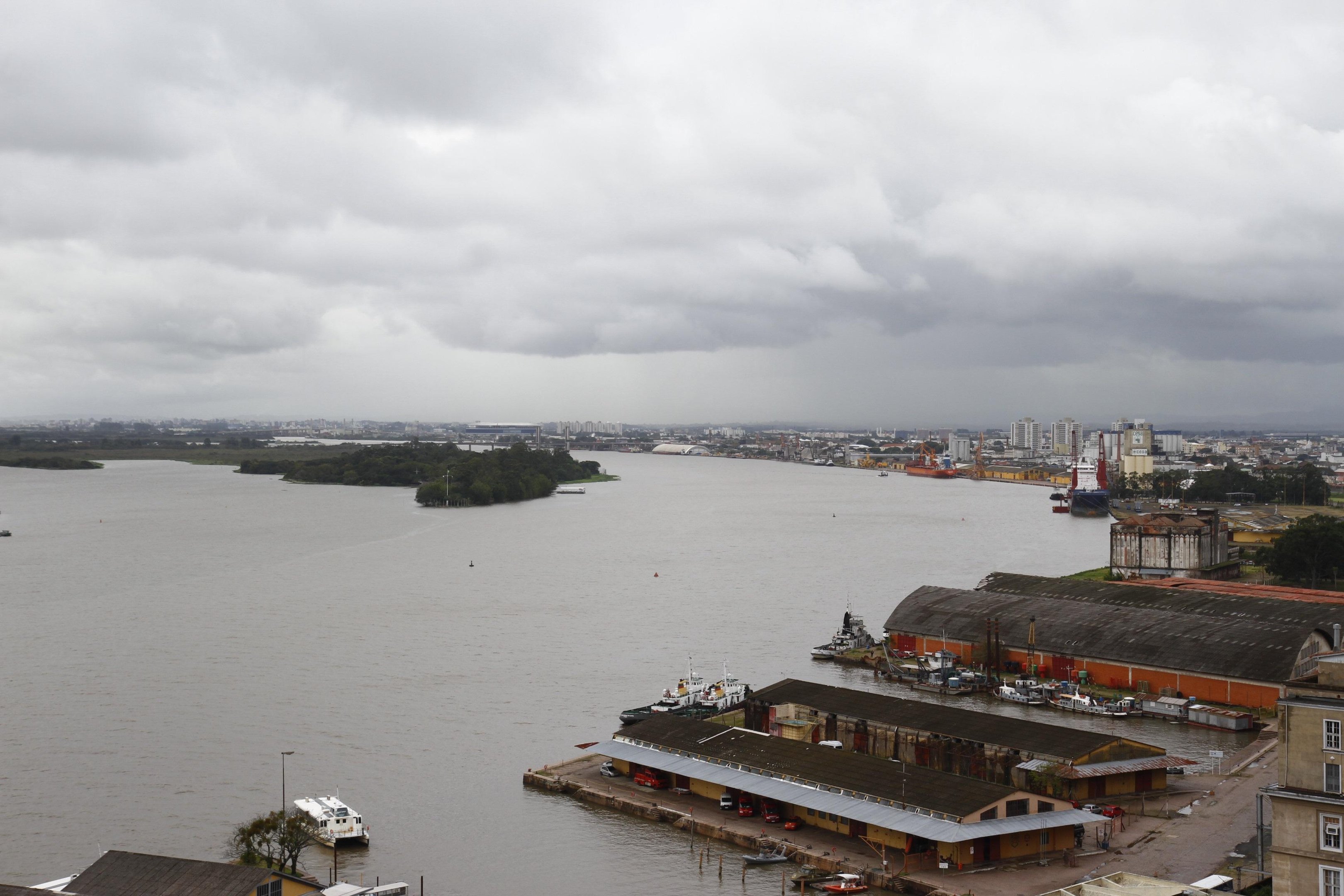 Regi&otilde;es Centro, Norte e Leste tem risco de precipita&ccedil;&otilde;es mais fortes
