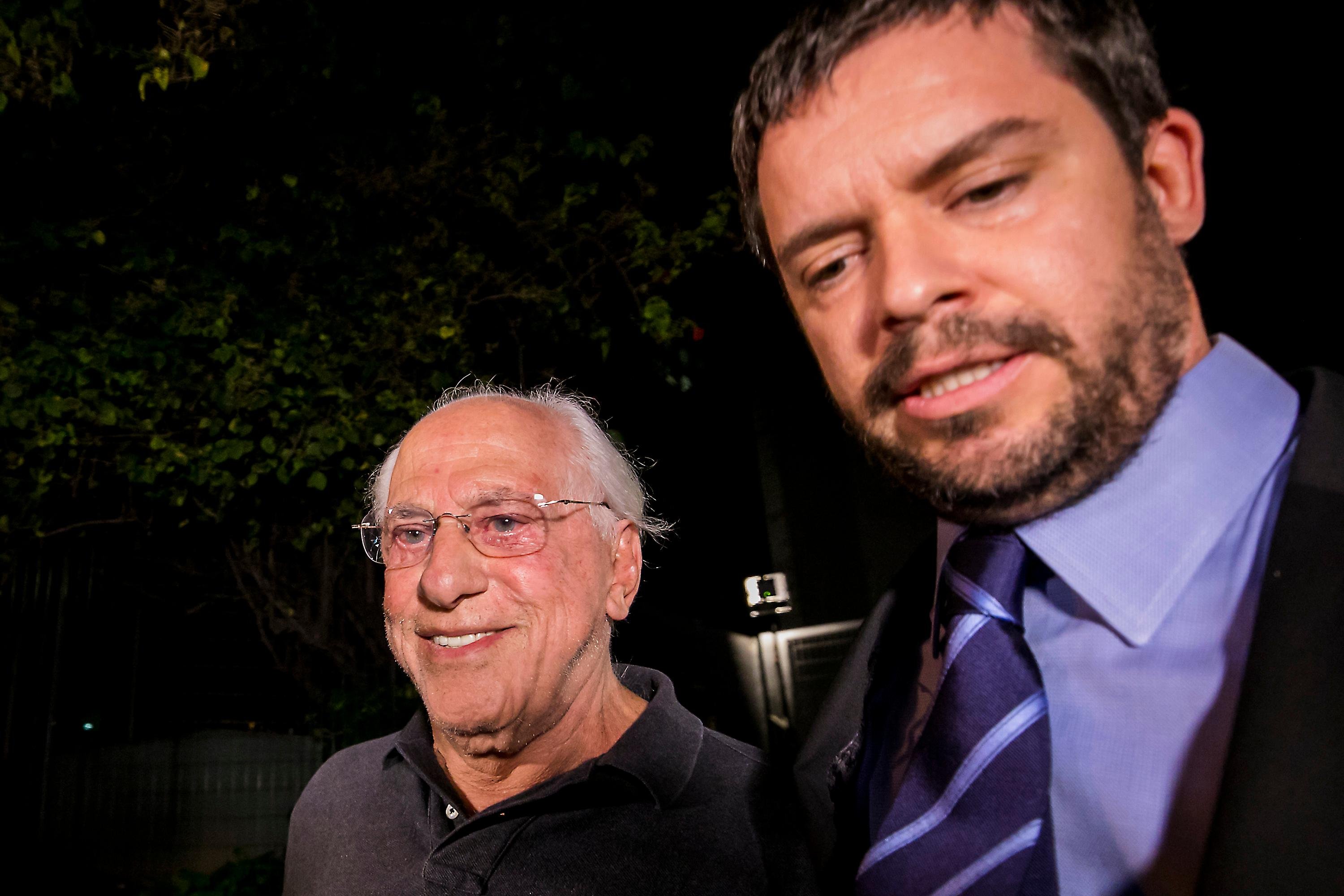 Jos&eacute; Yunes (E), amigo de Temer h&aacute; 50 anos, foi solto neste s&aacute;bado