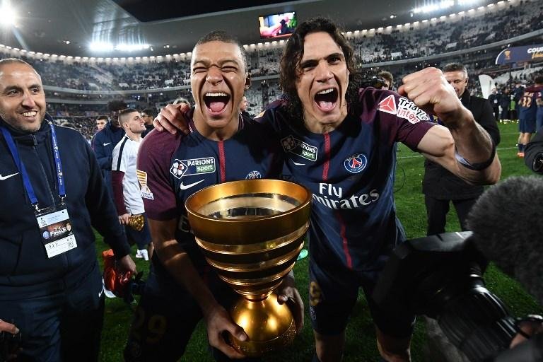 Neymar parabeniza PSG por t&iacute;tulo da Copa da Liga francesa