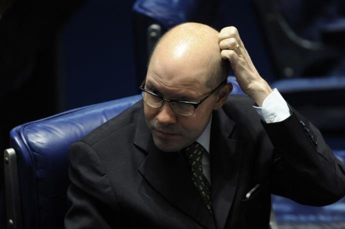 Pol&iacute;tico foi cassado por quebra de decoro parlamentar em 2012