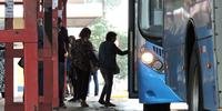 A proposta prevê a instalação de mais de 100 horários de ônibus
