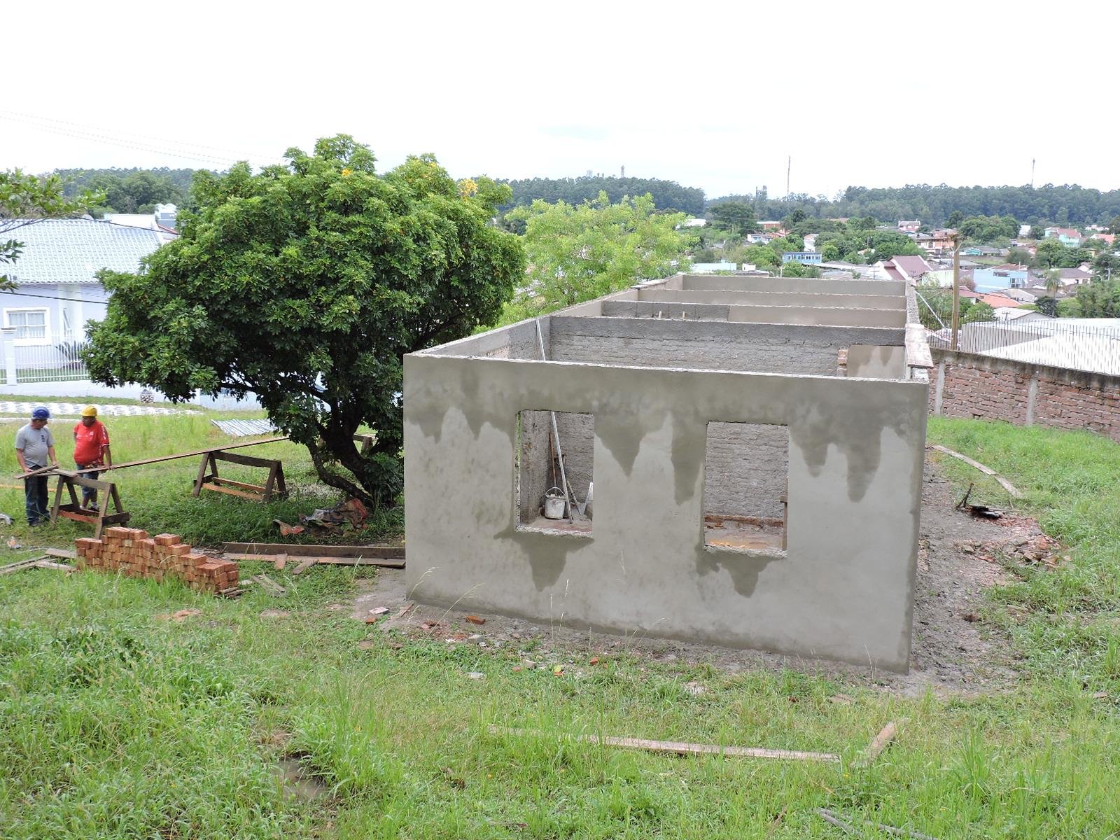 A estrutura do pr&eacute;dio estava deteriorada 