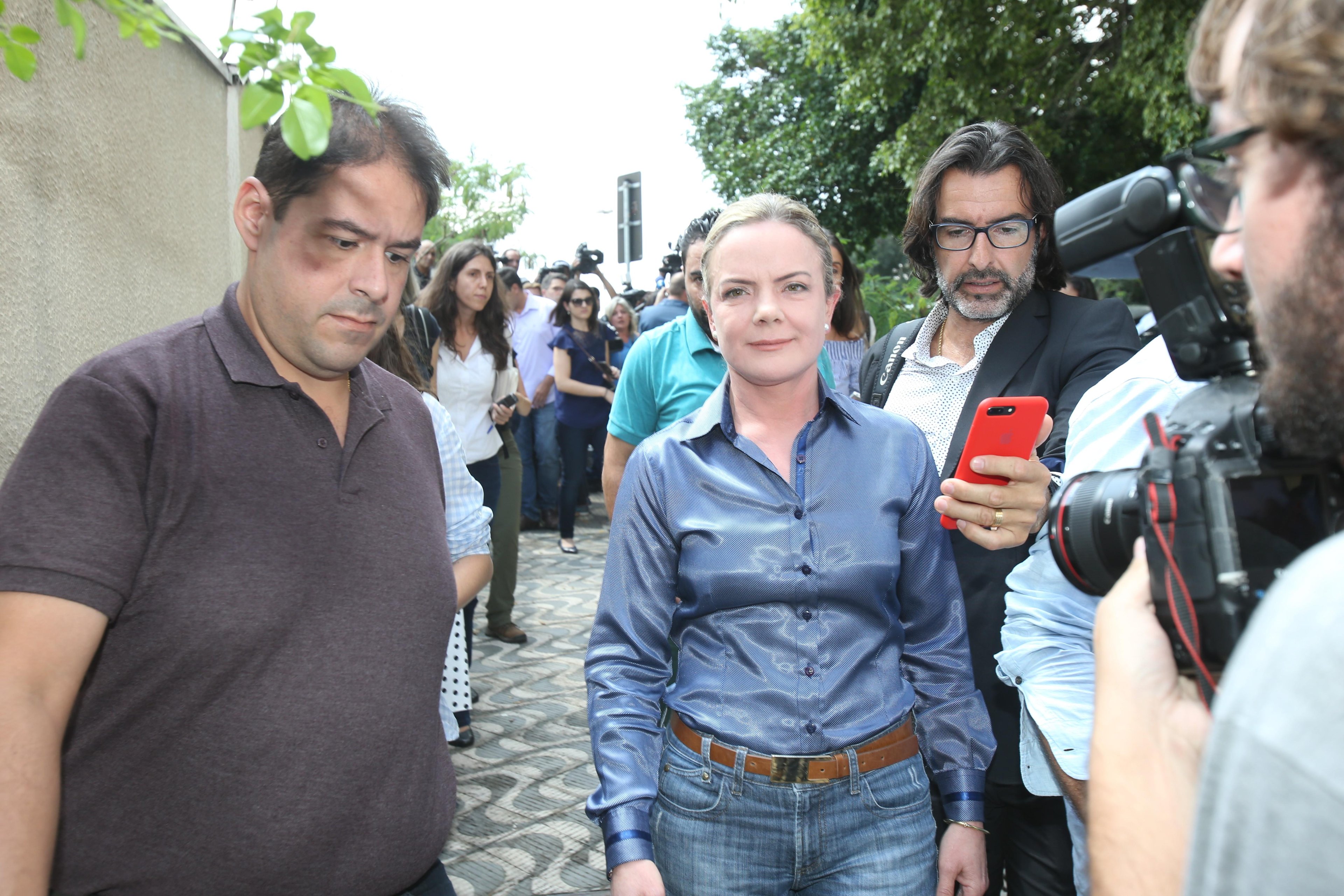Presidente nacional do PT est&aacute; reunida junto com outros l&iacute;deres do partido