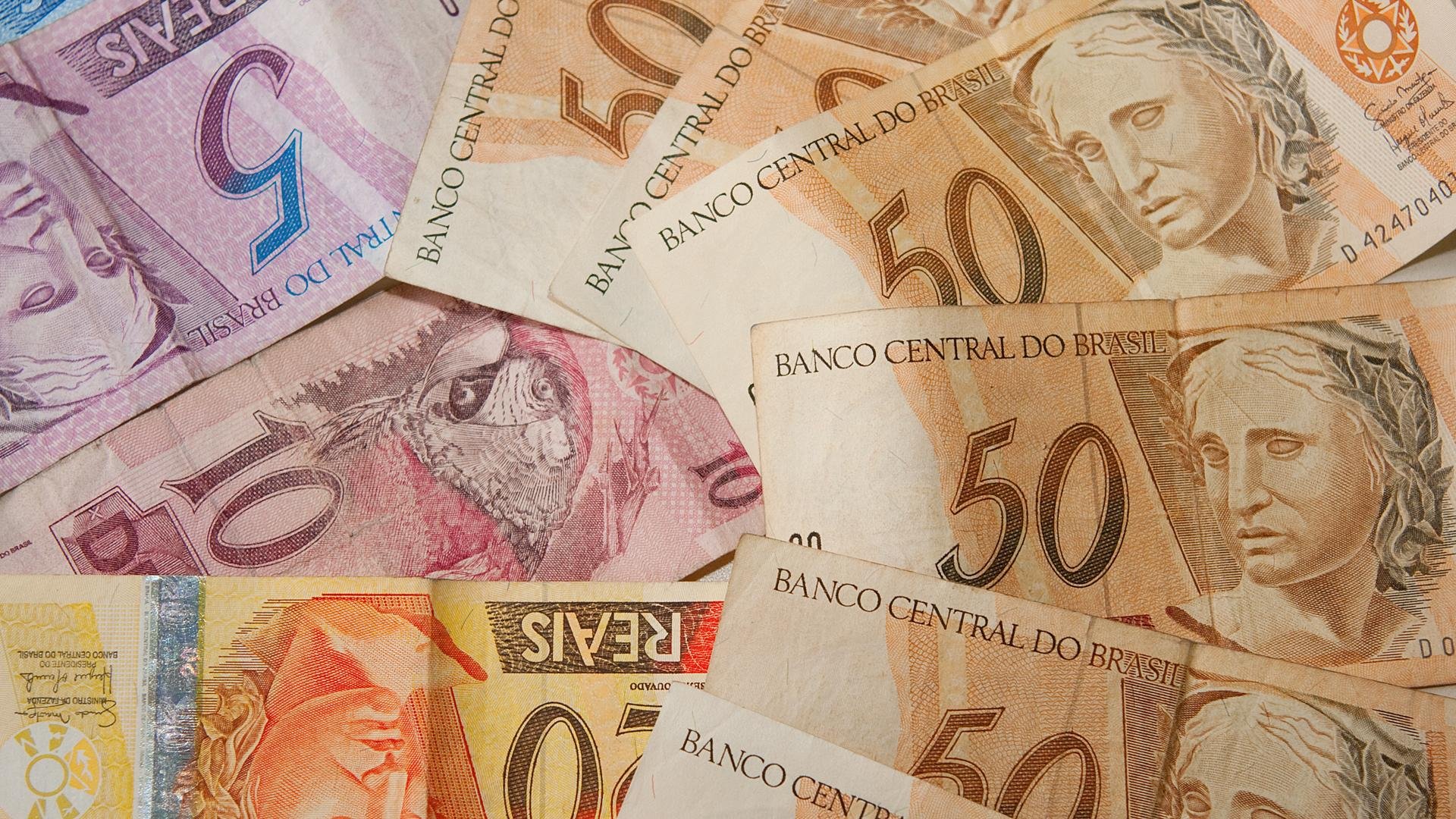 Capta&ccedil;&atilde;o l&iacute;quida somou R$ 3,98 bilh&otilde;es