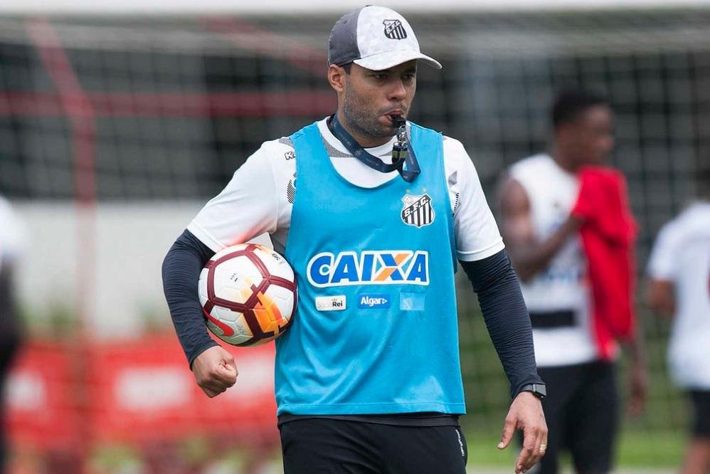 Santos encara Estudiantes pela Libertadores 