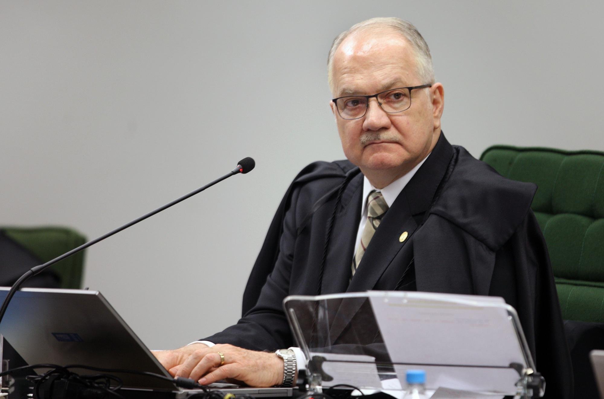 Defesa do ex-presidente sustenta que Moro n&atilde;o poderia ter executado pena sem esgotamento da a&ccedil;&atilde;o no TRF4