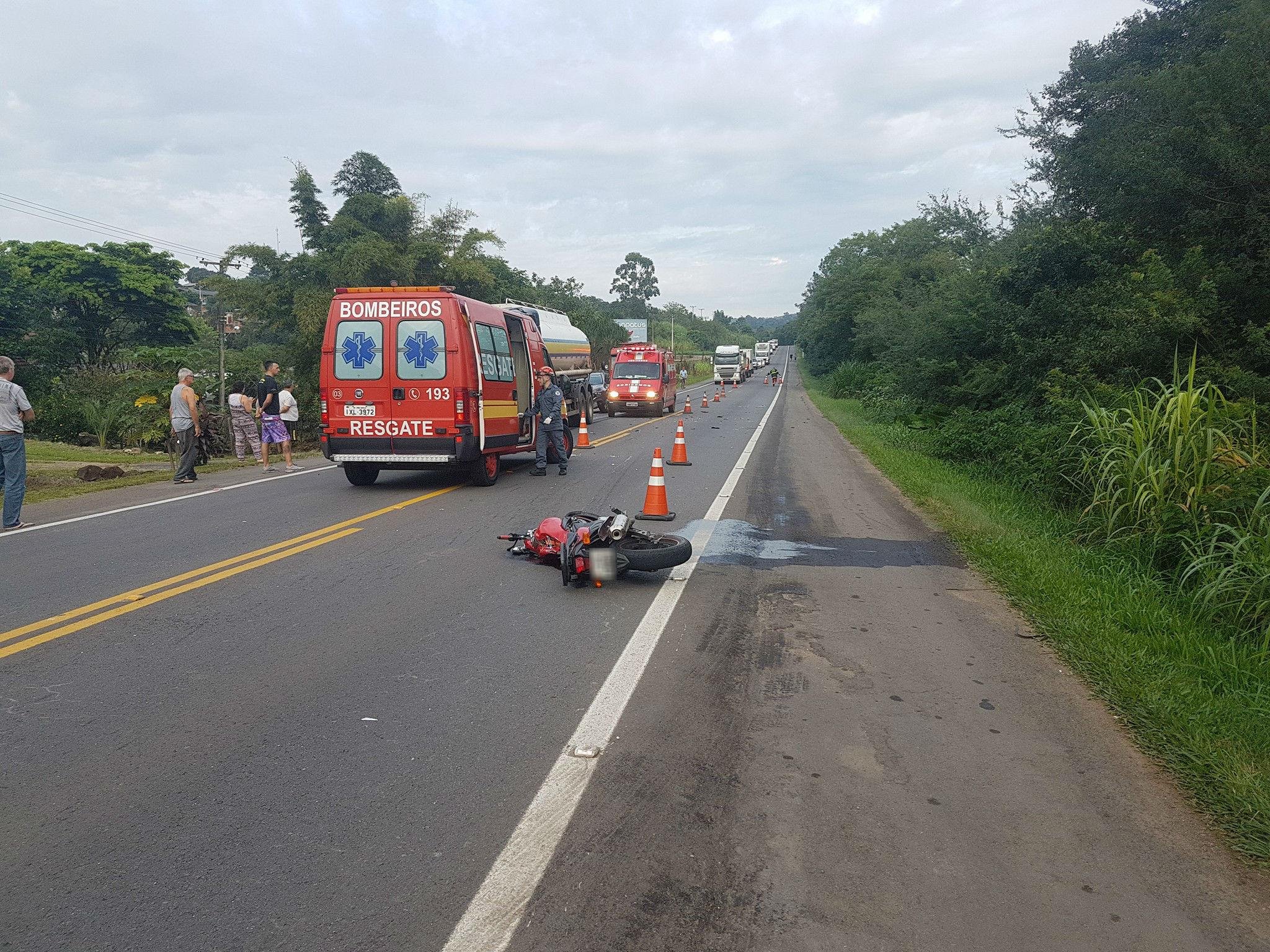 Acidente aconteceu no km 14 da rodovia