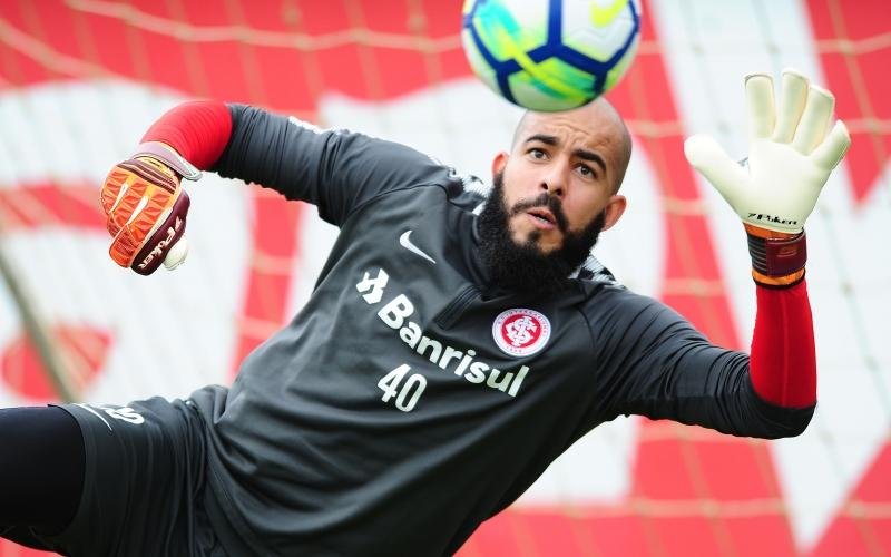 Danilo Fernandes n&atilde;o ser&aacute; relacionado para jogo contra o Vit&oacute;ria