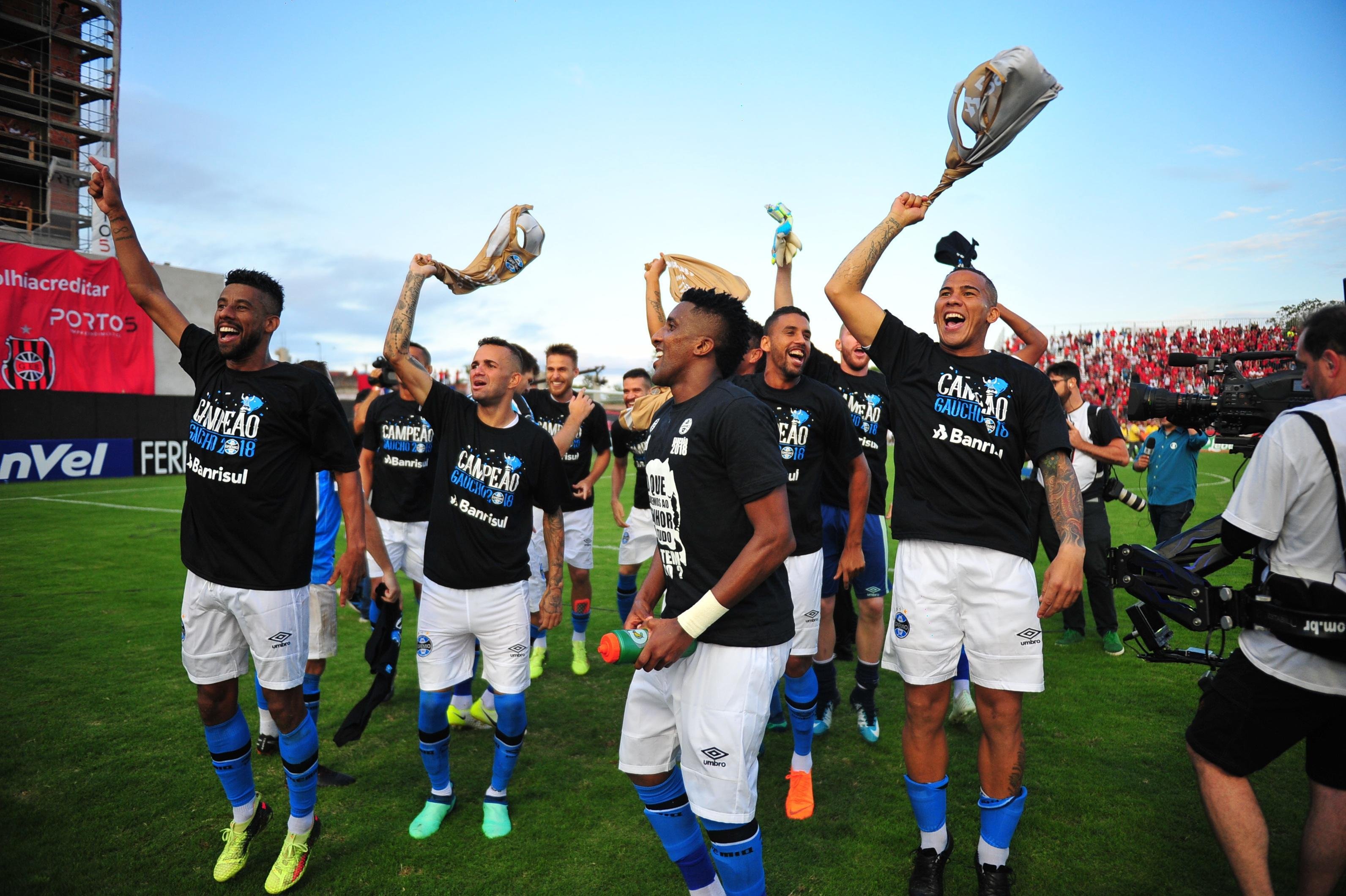 Gr&ecirc;mio deve iniciar maratona de jogos com time titular 