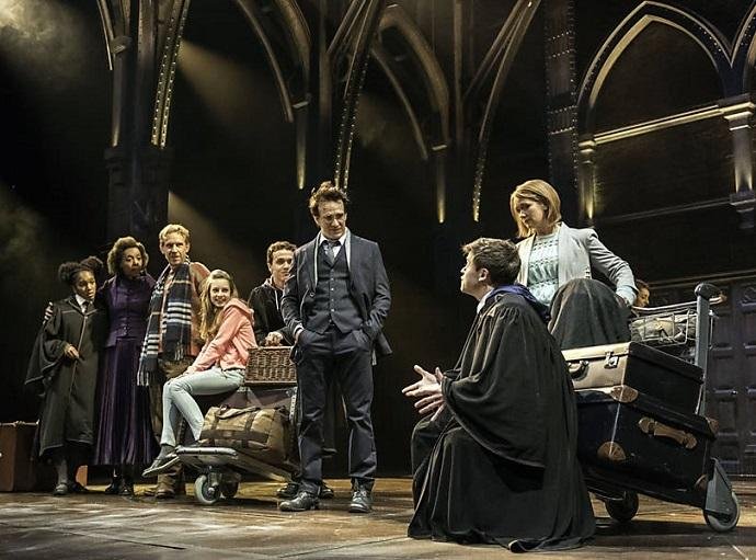 "Harry Potter e a Crian&ccedil;a Amaldi&ccedil;oada" bate recorde de bilheteria na Broadway 