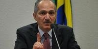 Político anunciou saída do PSB por discordar de entrada do ex-presidente do STF, Joaquim Barbosa